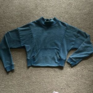 Gymshark Legacy Washed Sweatshirt. Blue. Size M.